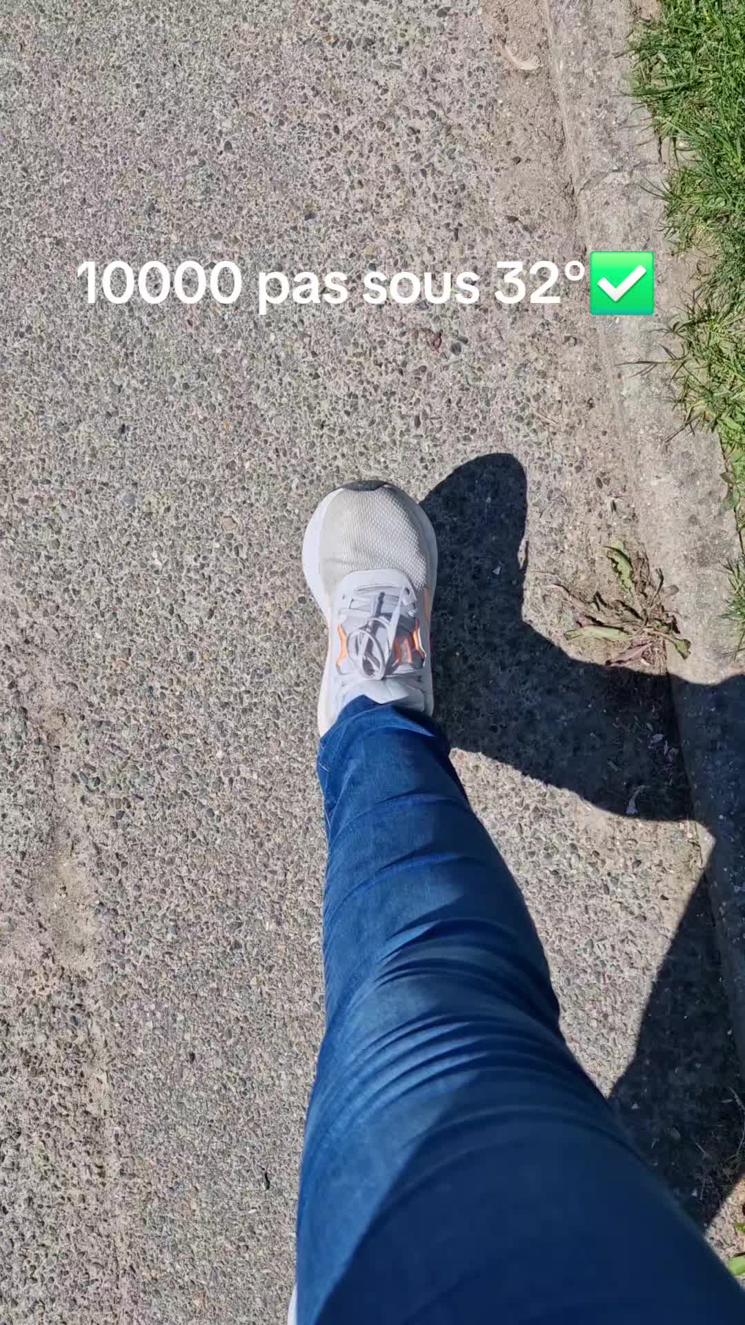 @Lovesocks