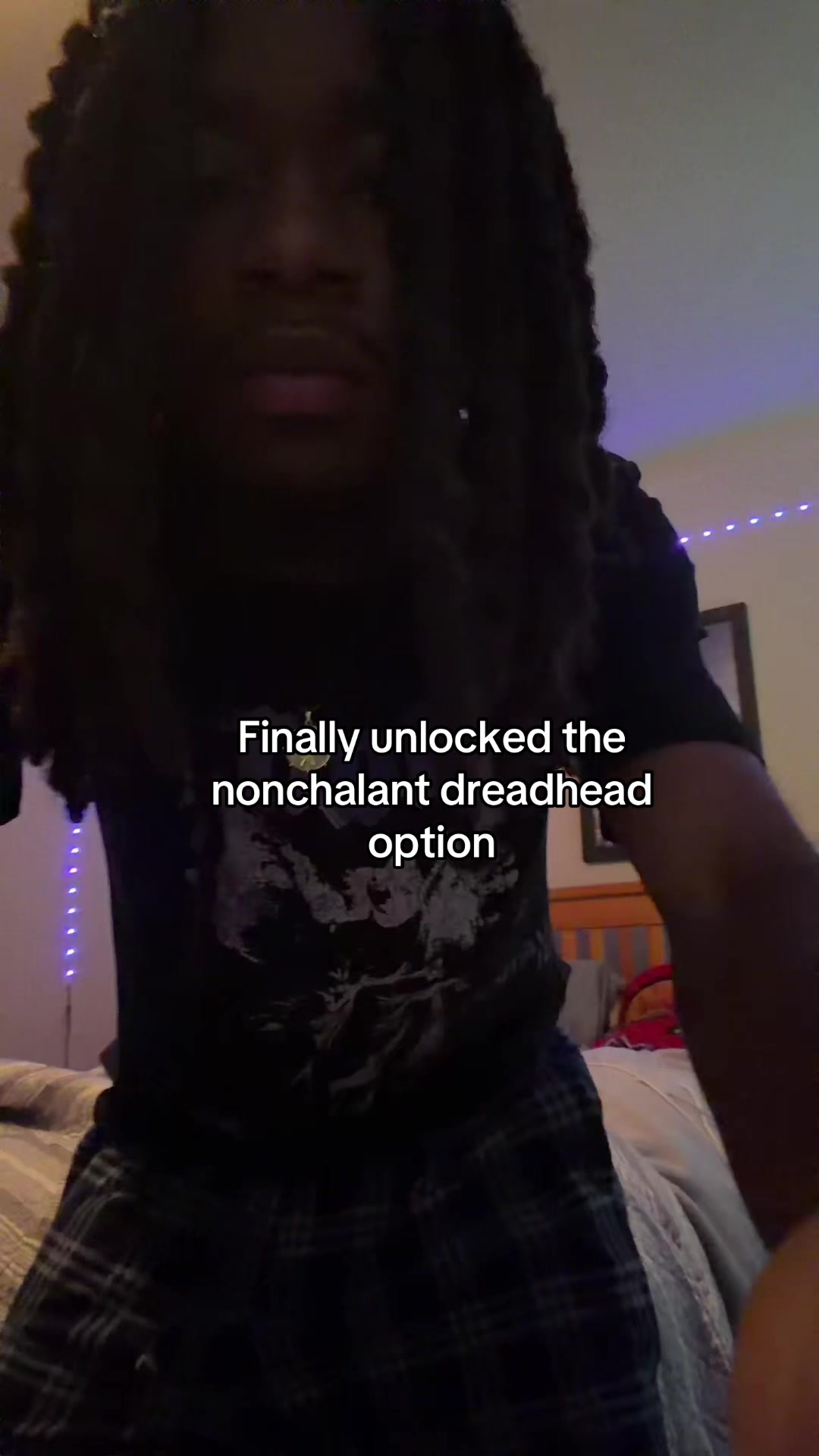@👾