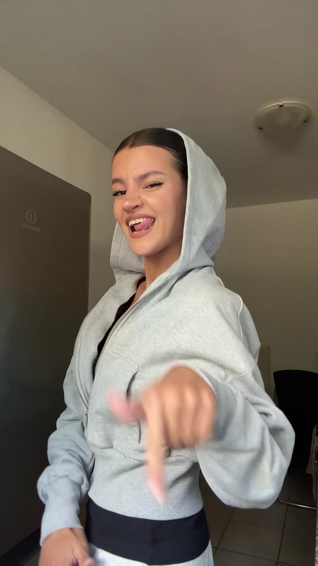 @MEOWDJES