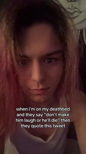 @lilh0m0fr