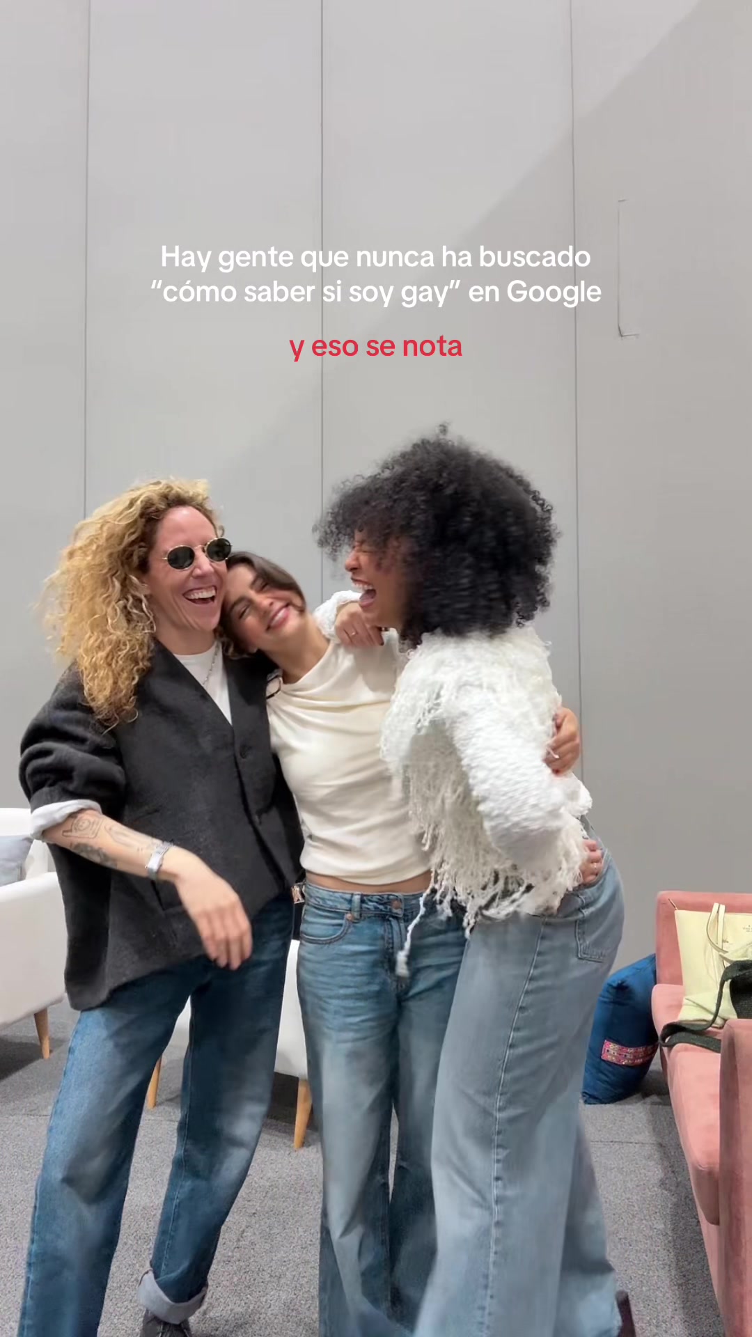 @Ana 👩🏻 y Virginia 👩🏾&zwj;🦱