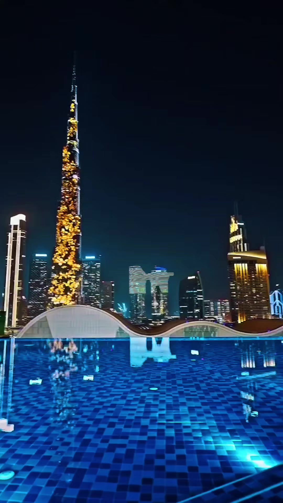 @dubai