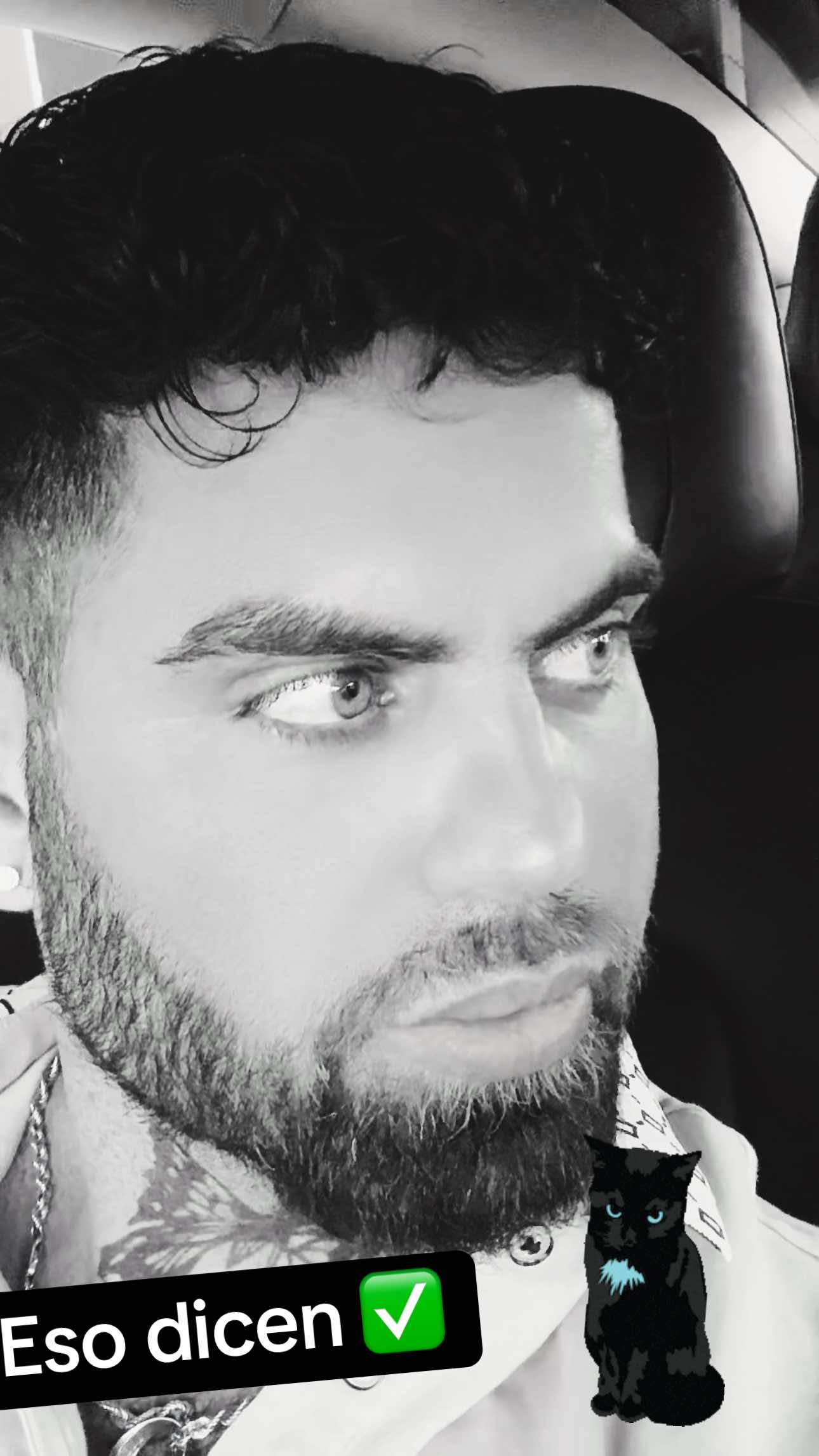 @Ojitos