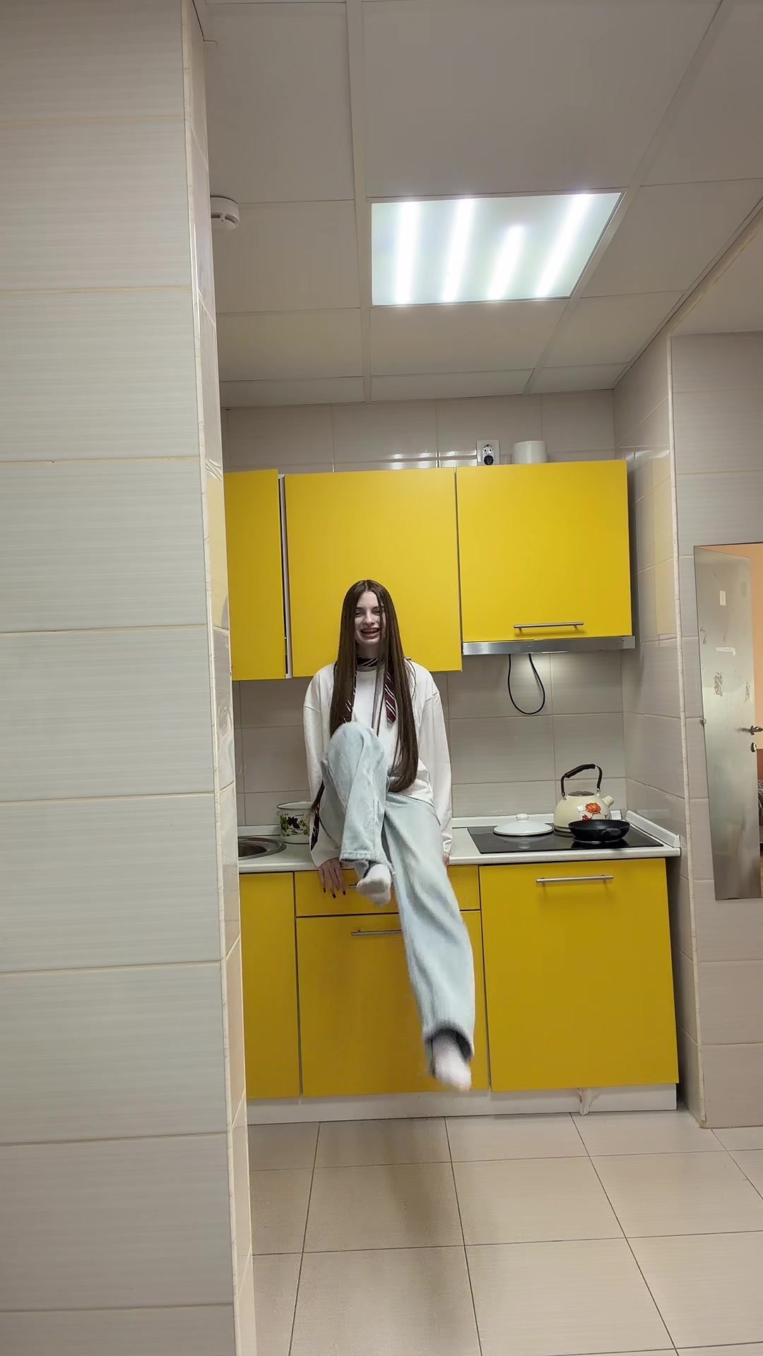@arisharkk