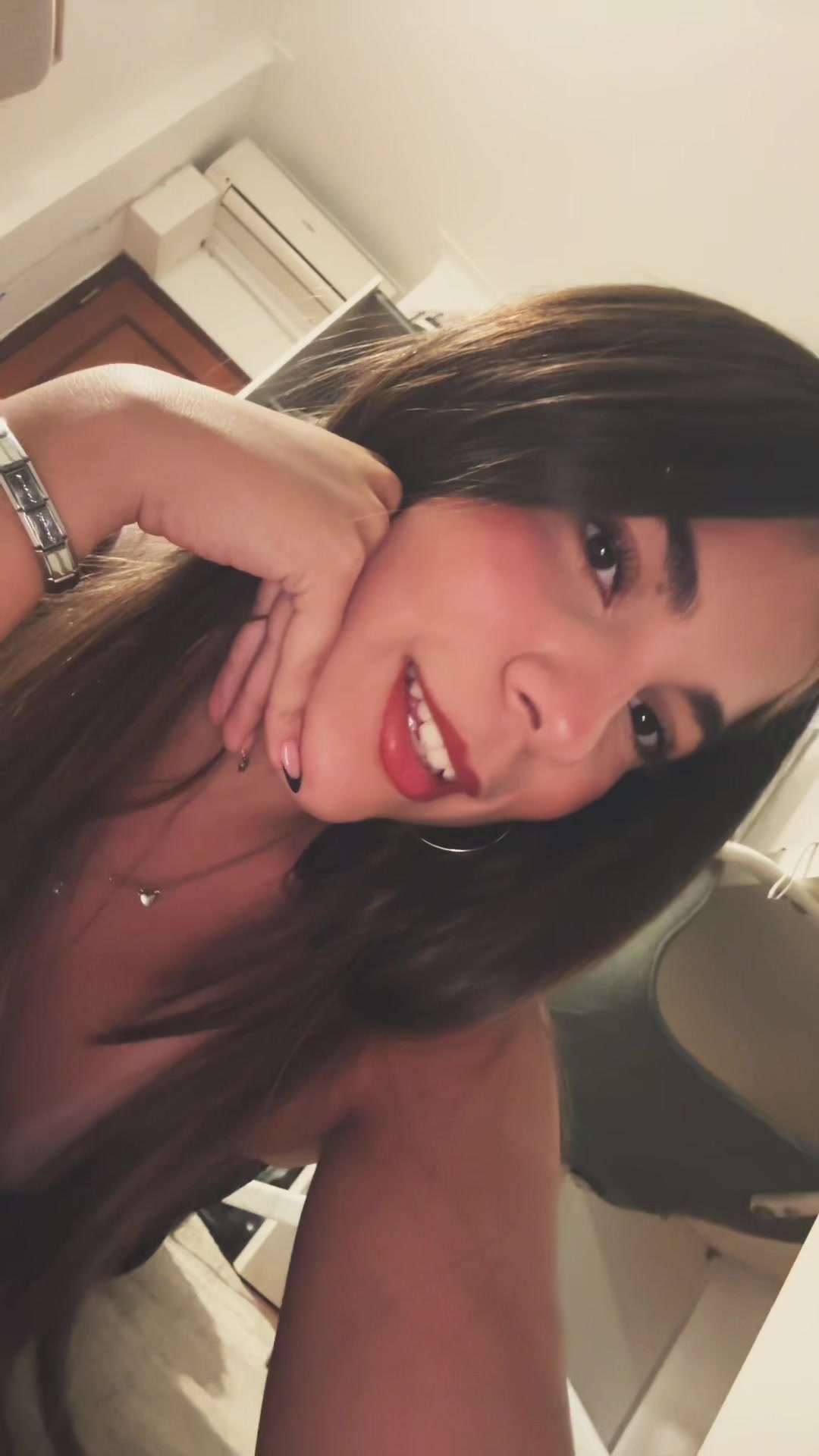@Larinha