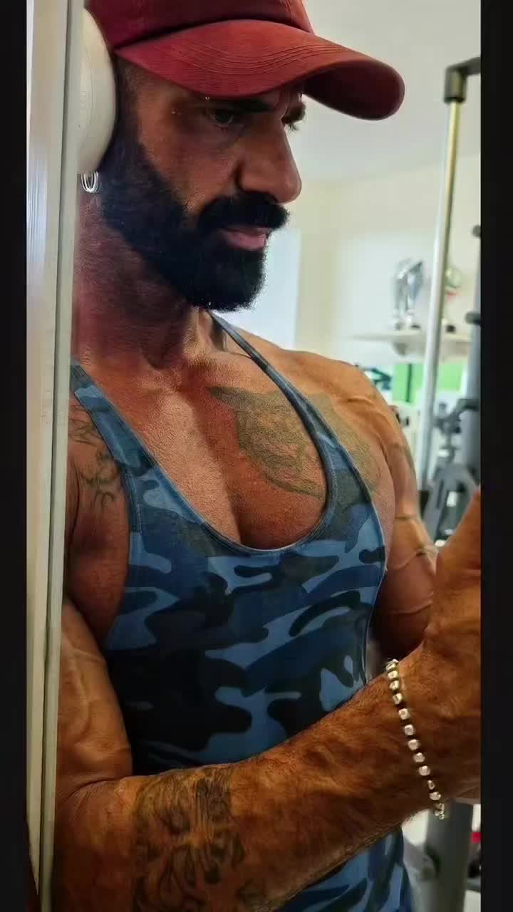 @Emanuele