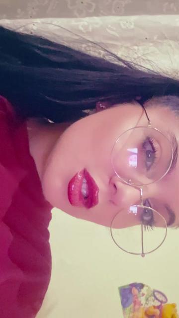 @comily👸🏻
