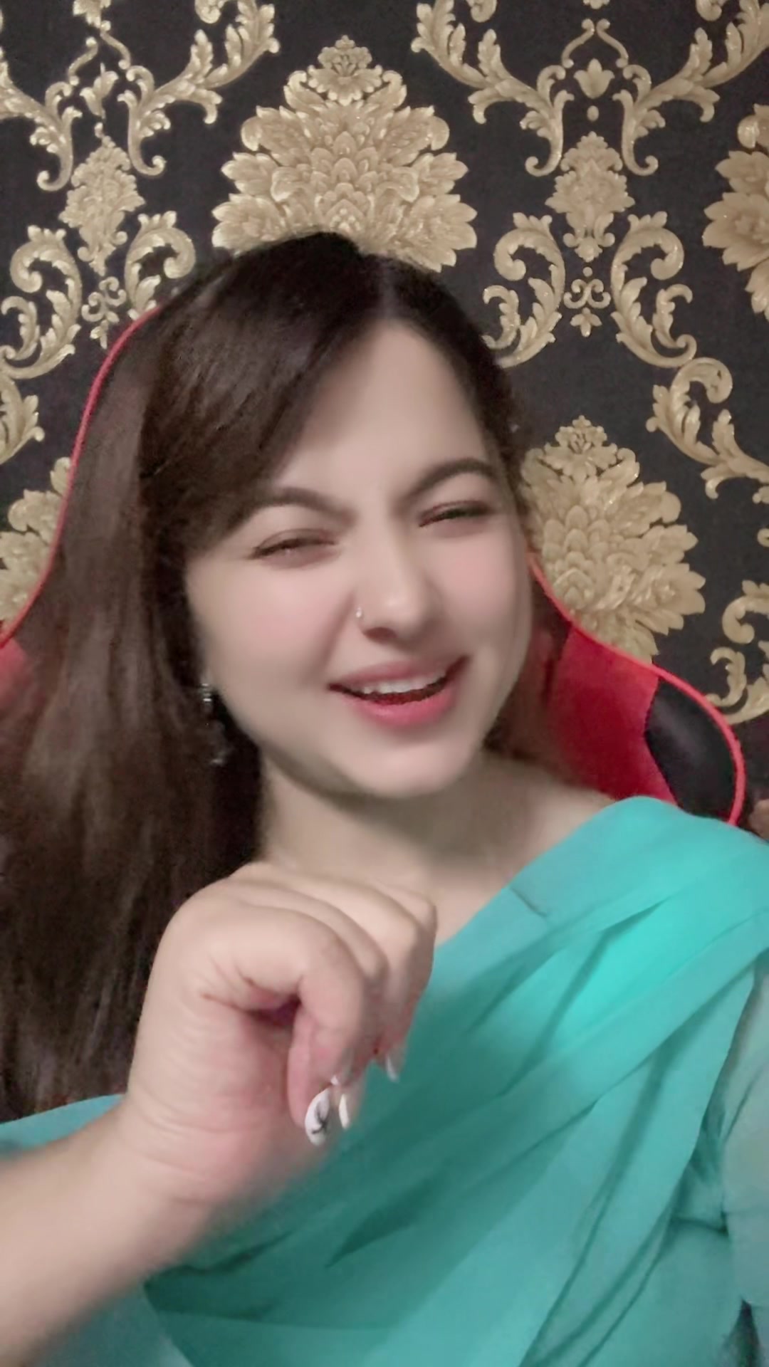 @🦋Saya Bhandari🦋