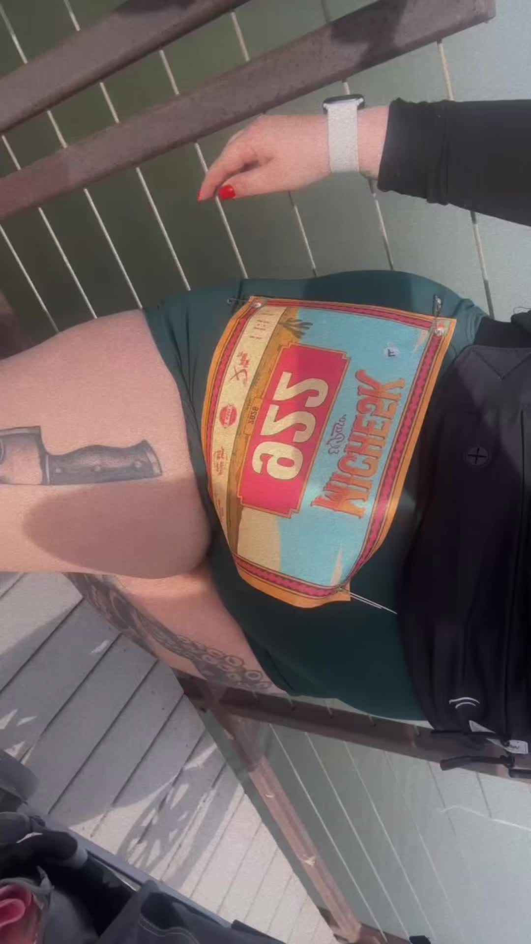 @_shes_sam_04
