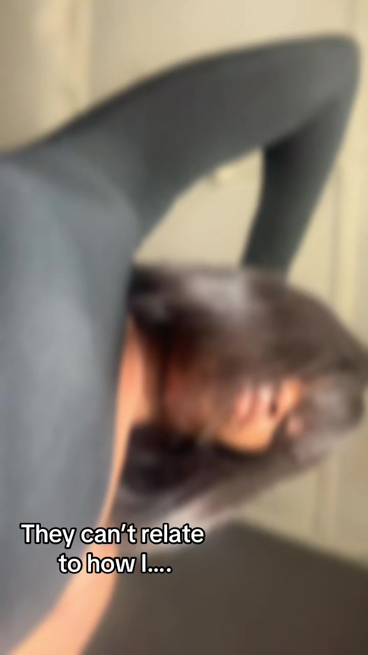 @️