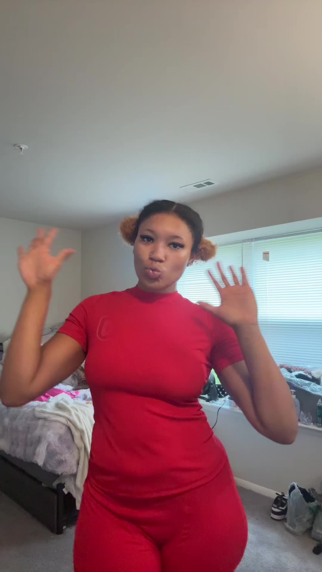 @thebaddestyellowbone