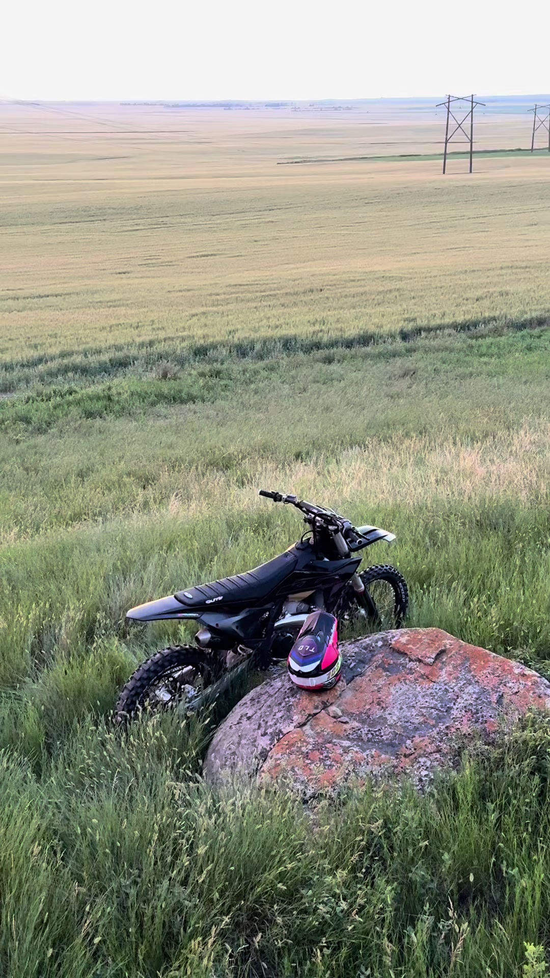 @𝓒𝓪𝓼𝓱 🇨🇦