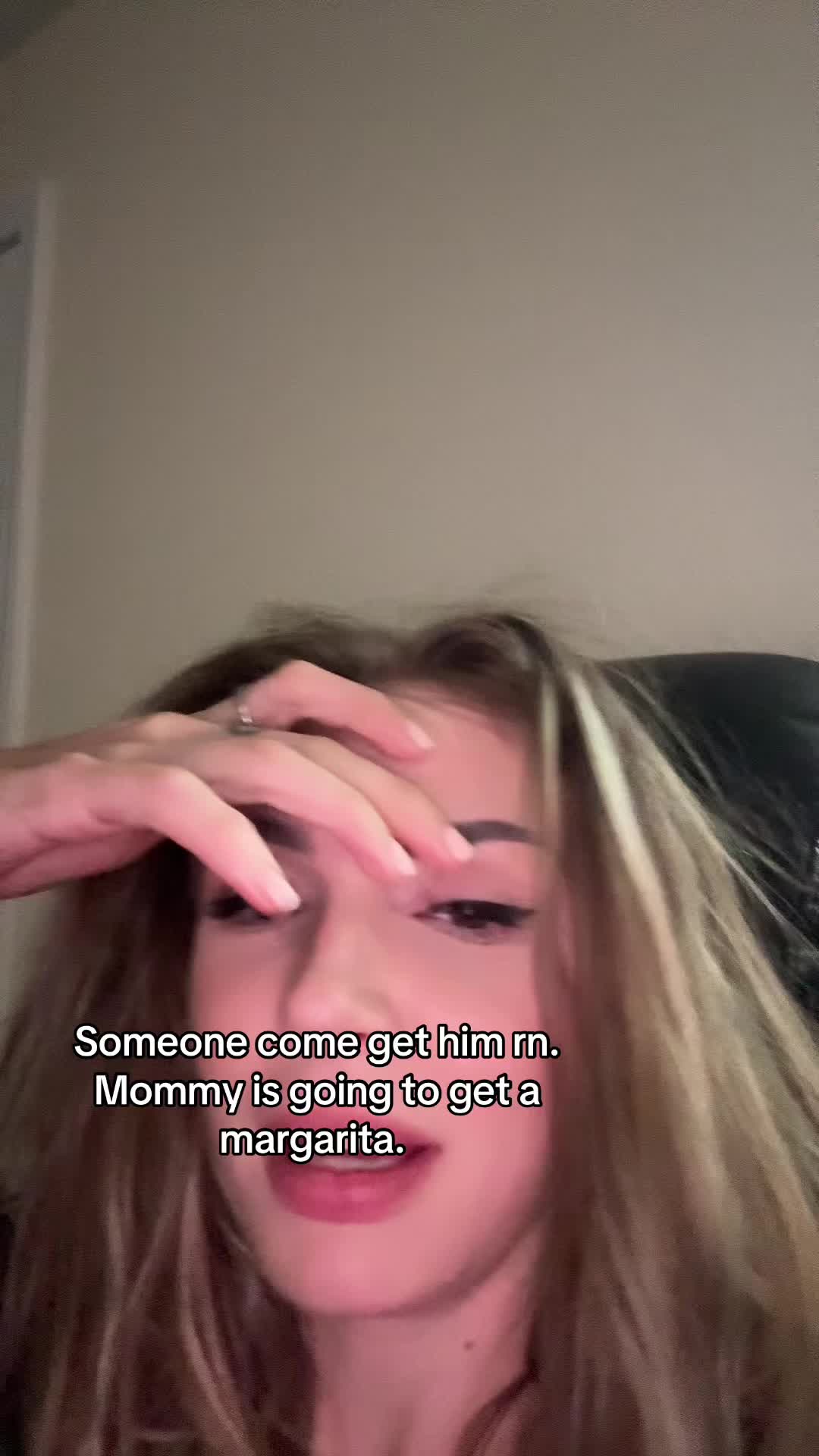 @niki&nicole