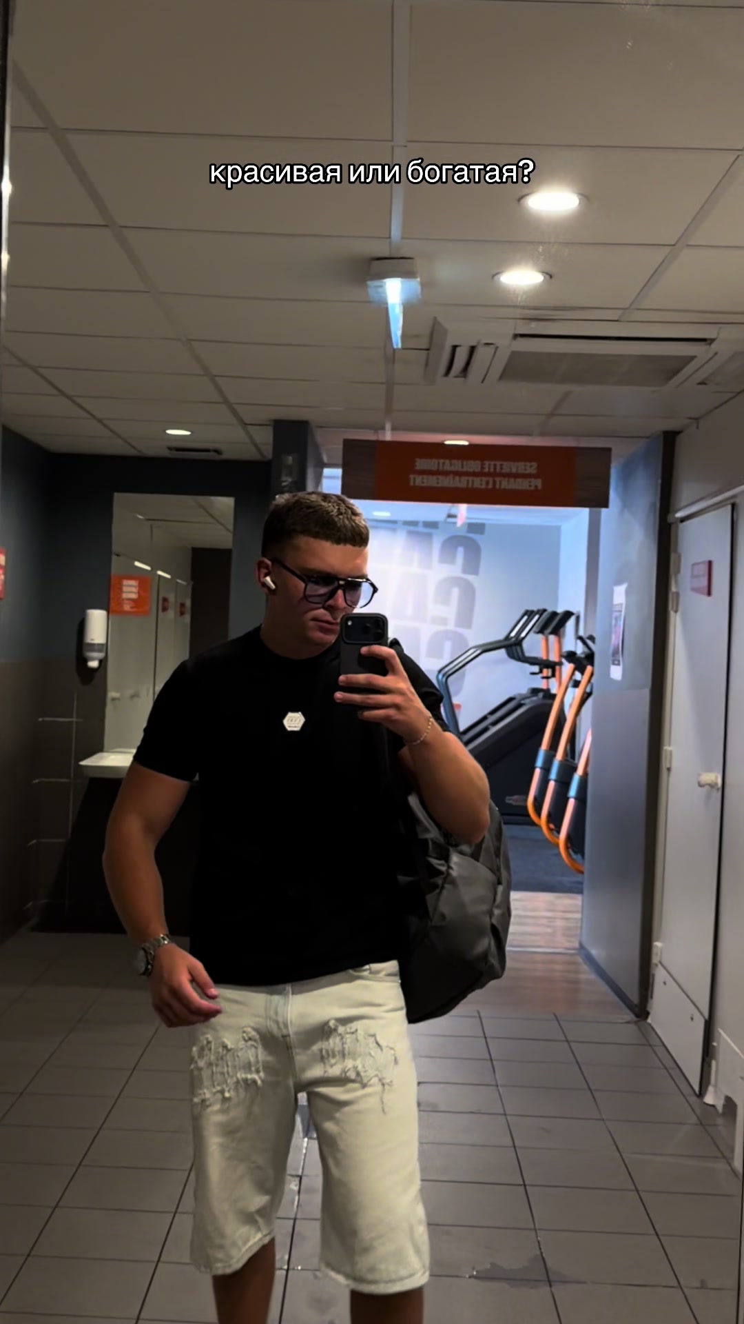 @𝐑𝐨𝐦𝐚𝐧𝐨𝐯𝐢𝐜𝐡