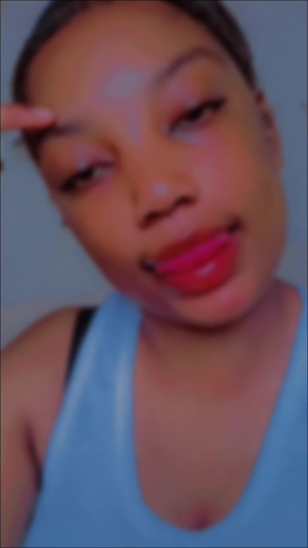 @R💖🥺🫂