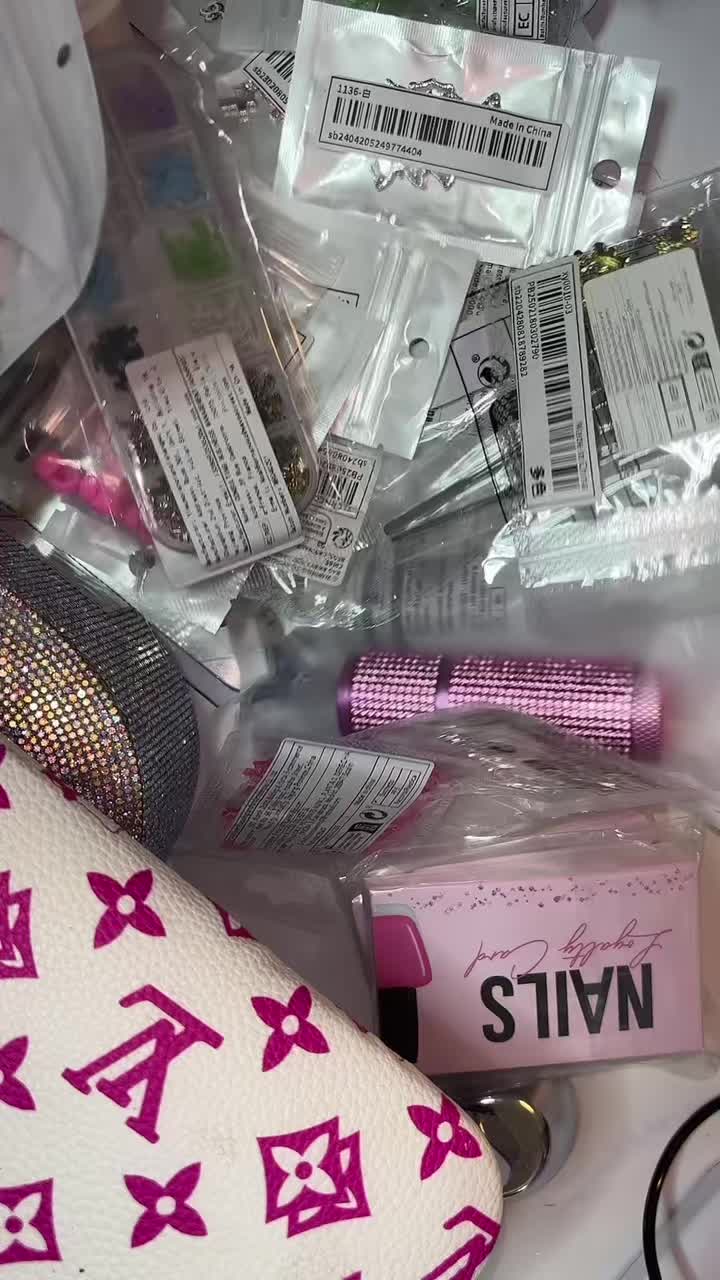 @nailed.by.dess