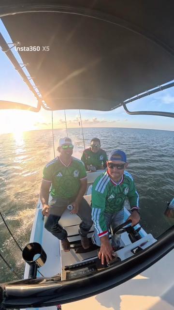 @Los Ganchados Fishing 956