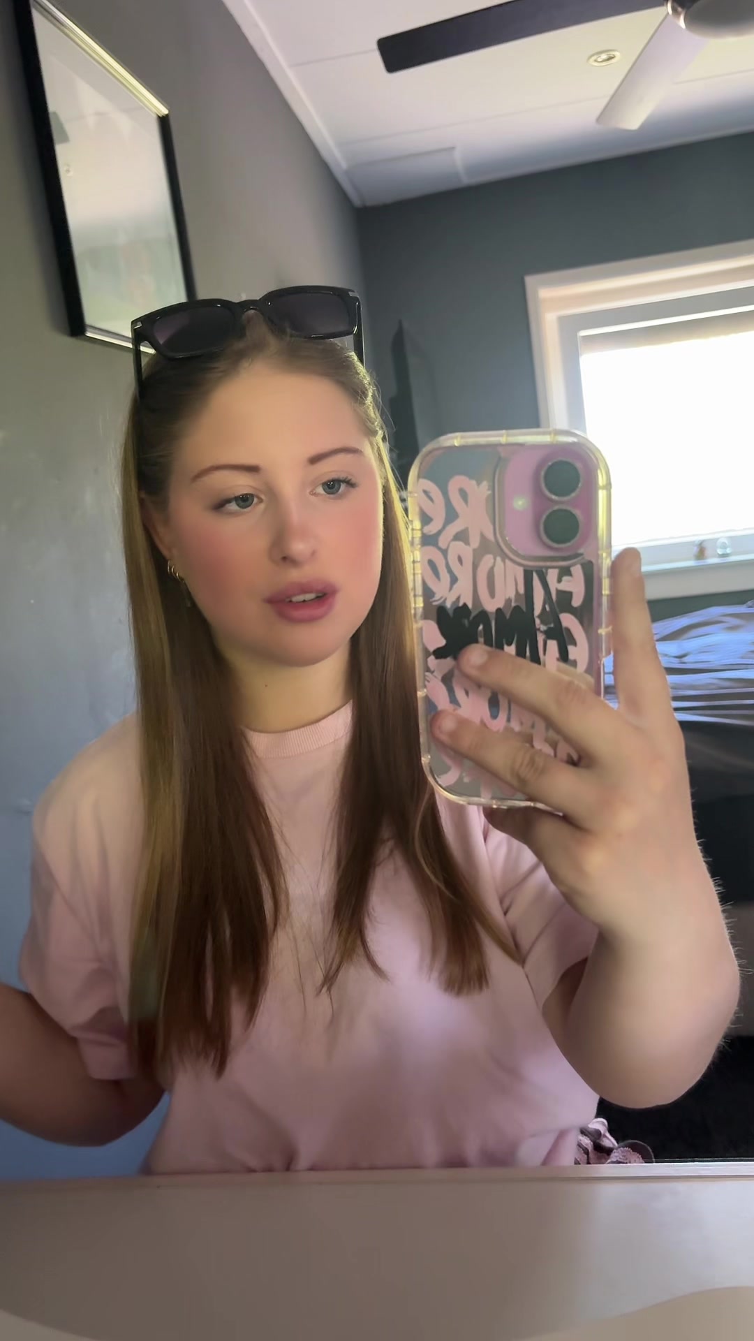 @Caitlin_0344