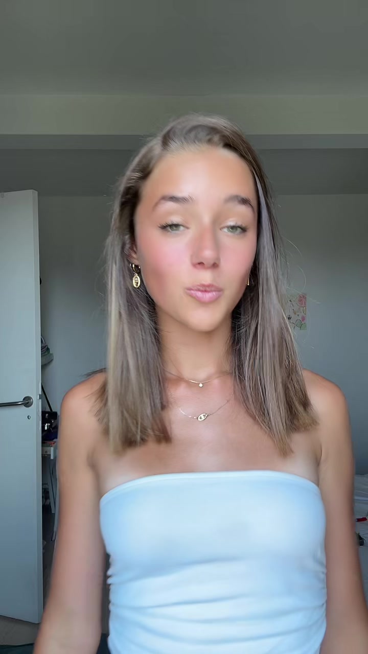 @ella ๐๐