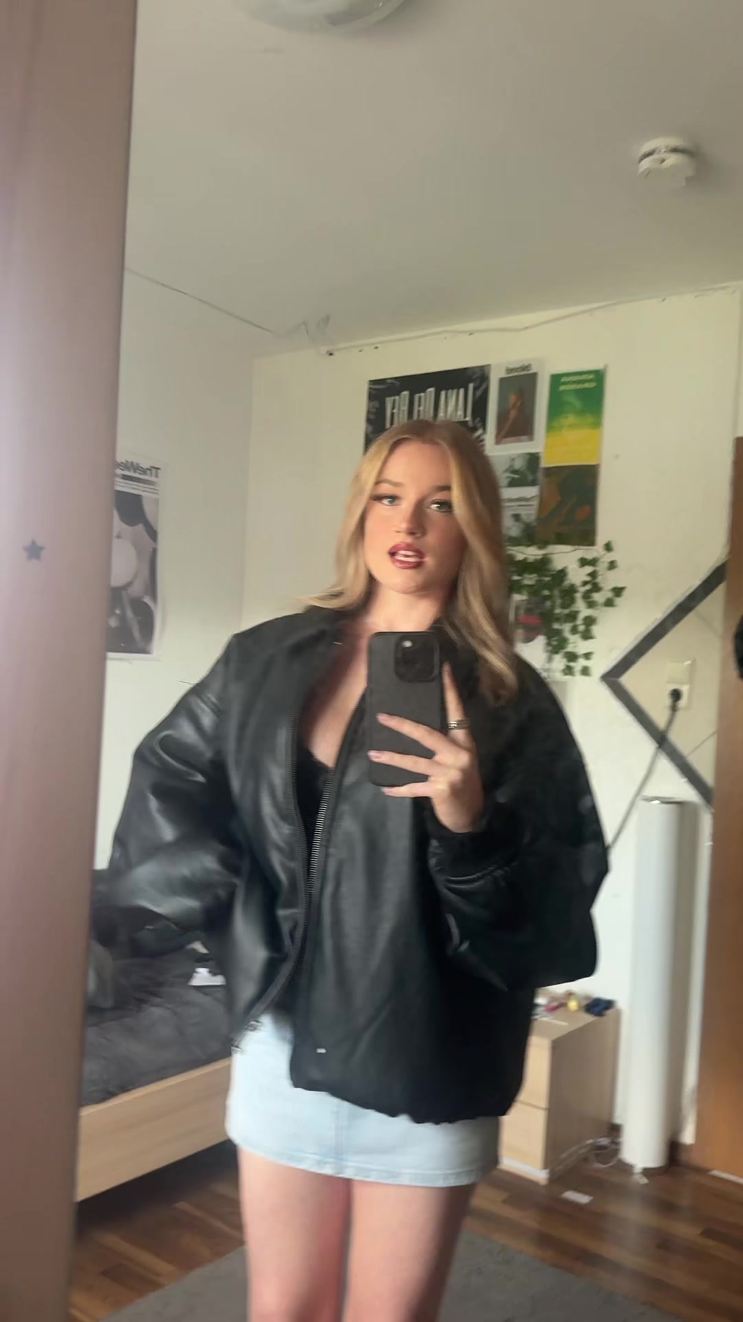 @yourfemcrush