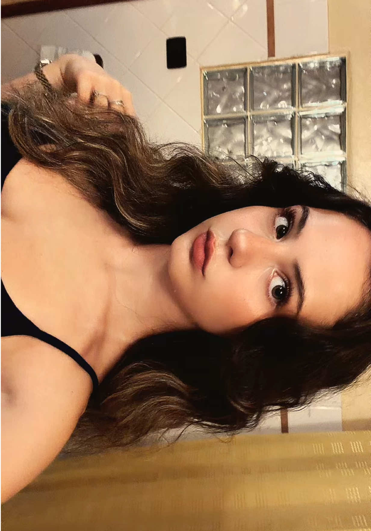 @nicole💋