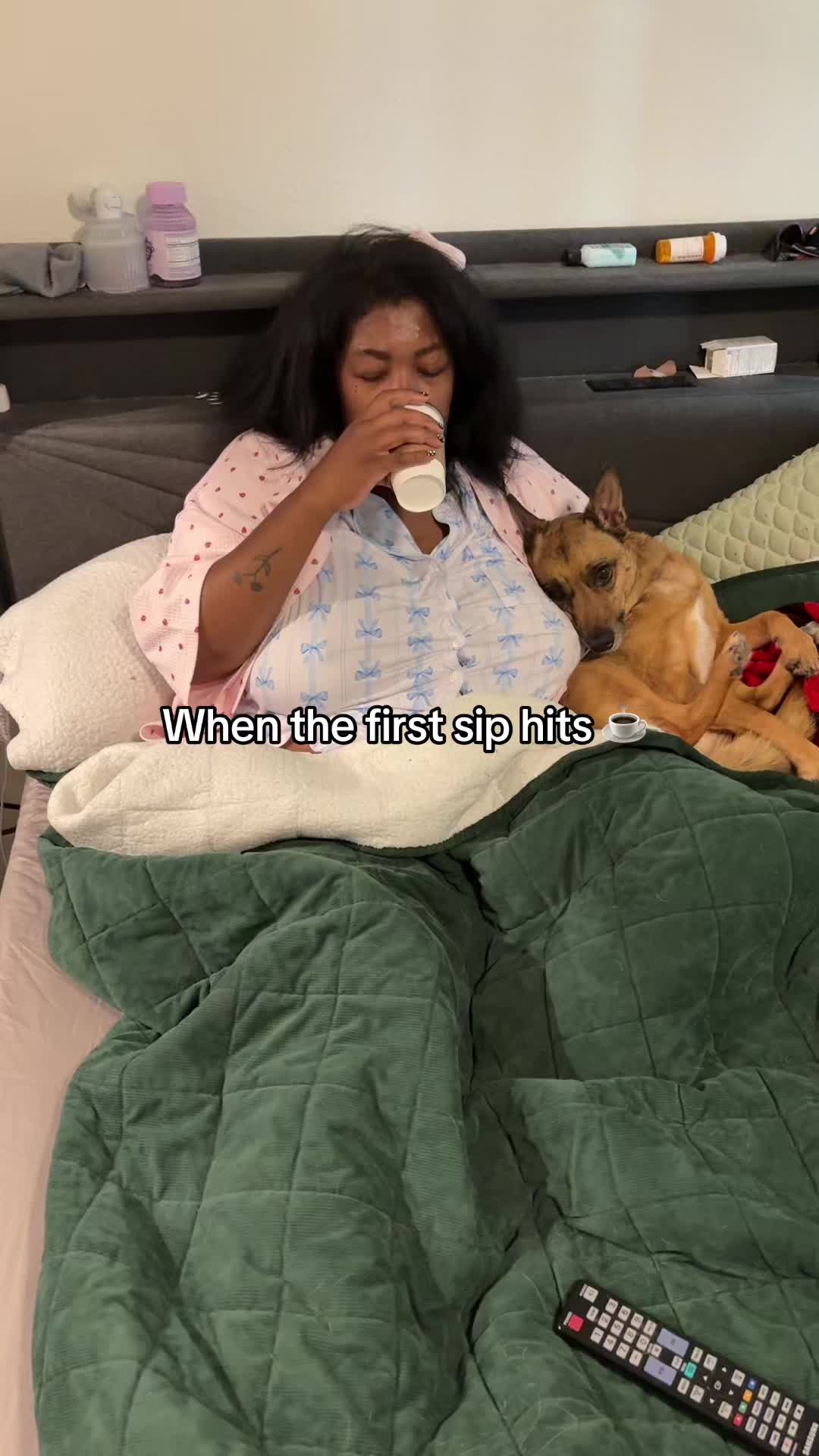 @jas 🤎✨ &bull; content creator
