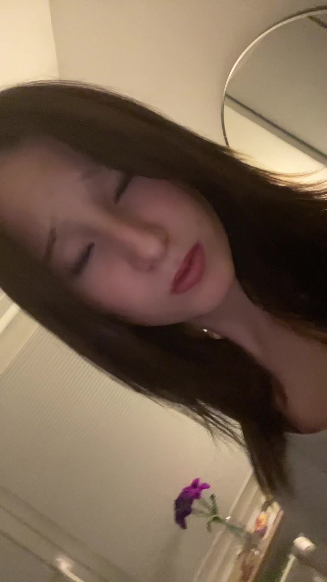 @👩🏽&zwj;❤️&zwj;💋&zwj;👩🏽