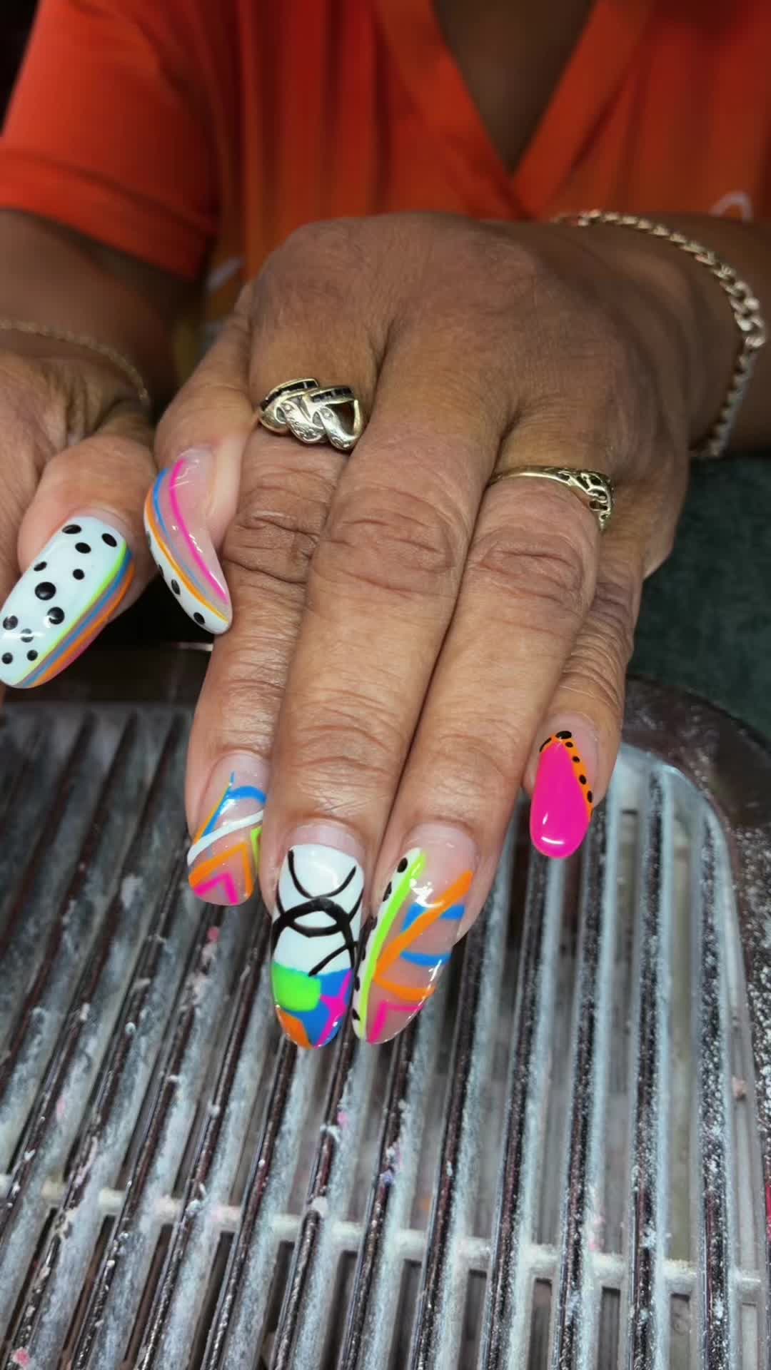 @Simone Nails Shop
