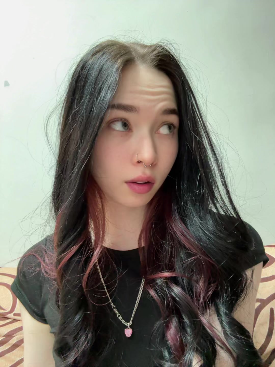 @_alish_