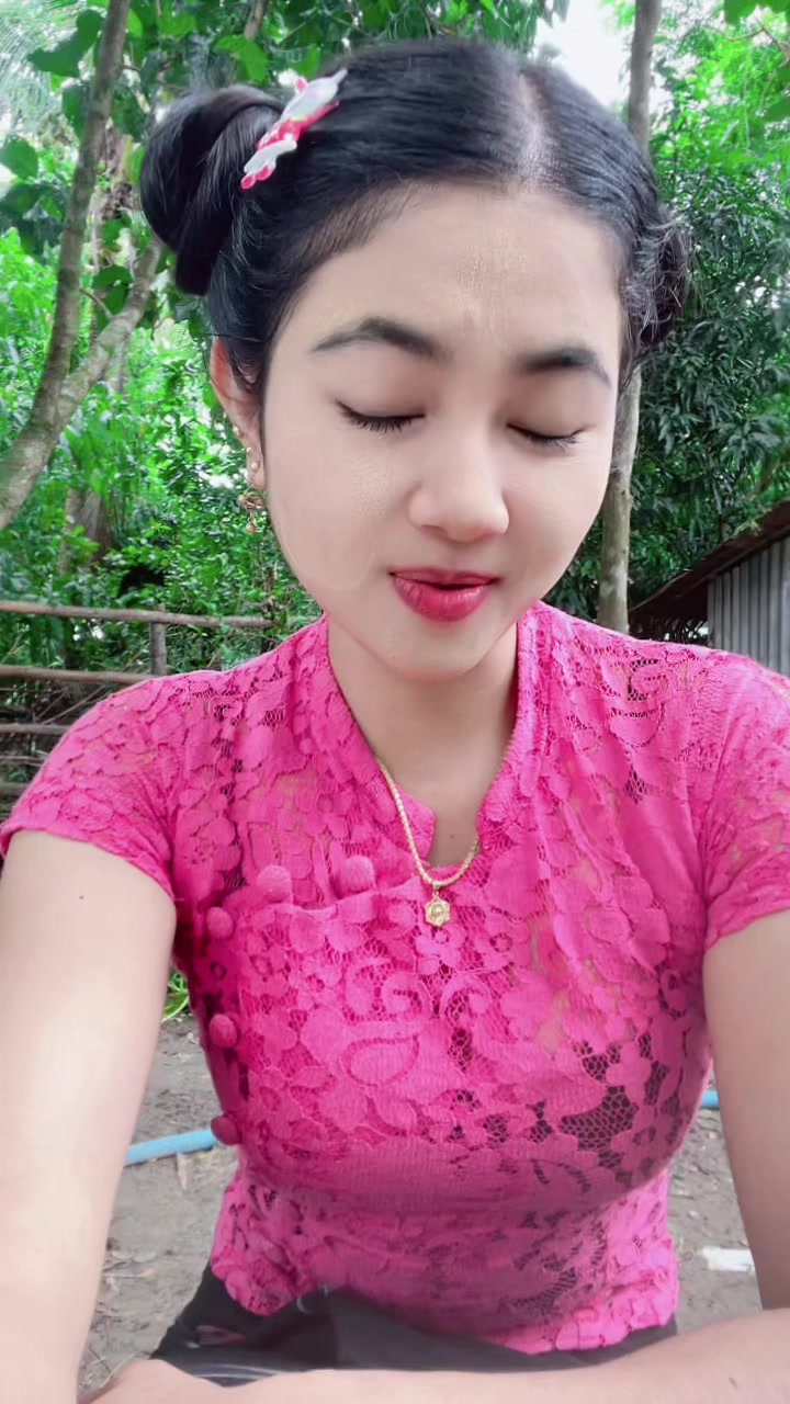 @💞July Moe💞(12/)ဒရယ်လူးသူ💞