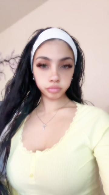 @miavoi