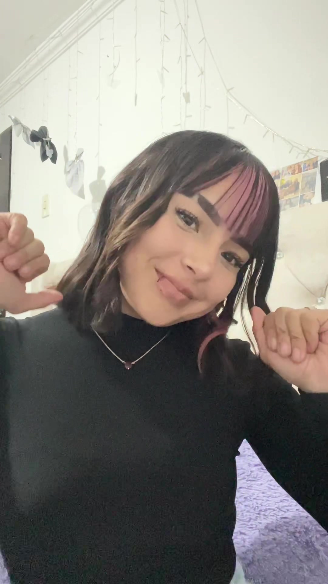 @Ari 🤍.