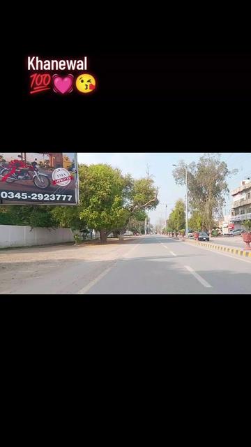 @Apna Khanewal " 👀👅