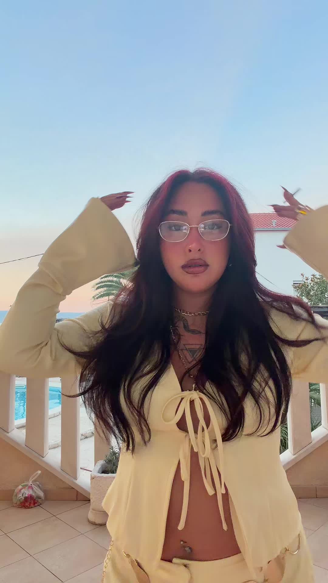 @aurora.pes9