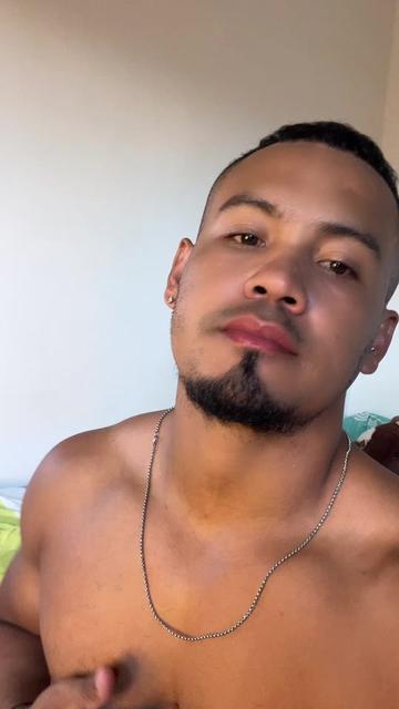 @manubi