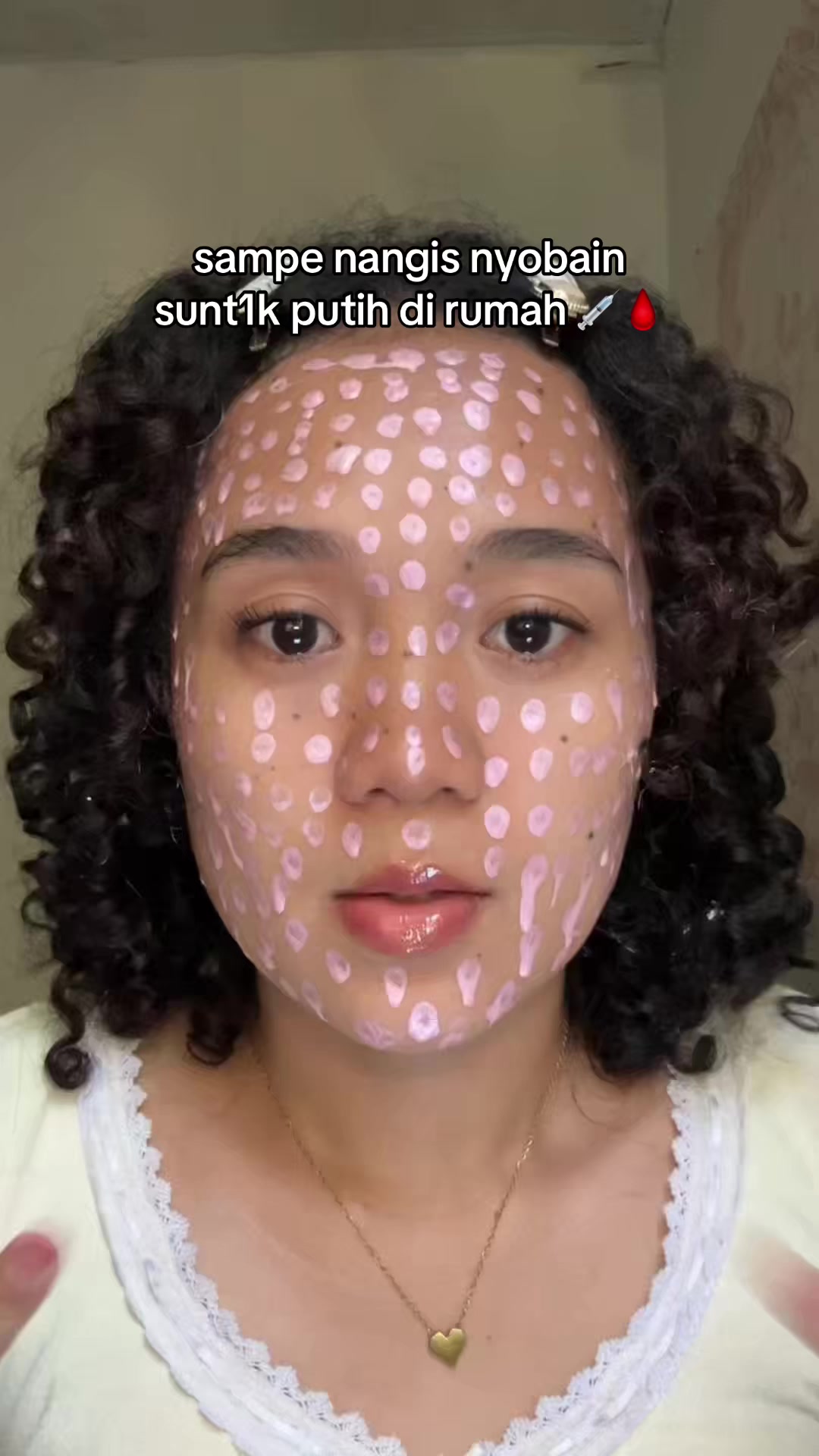 @veenique_
