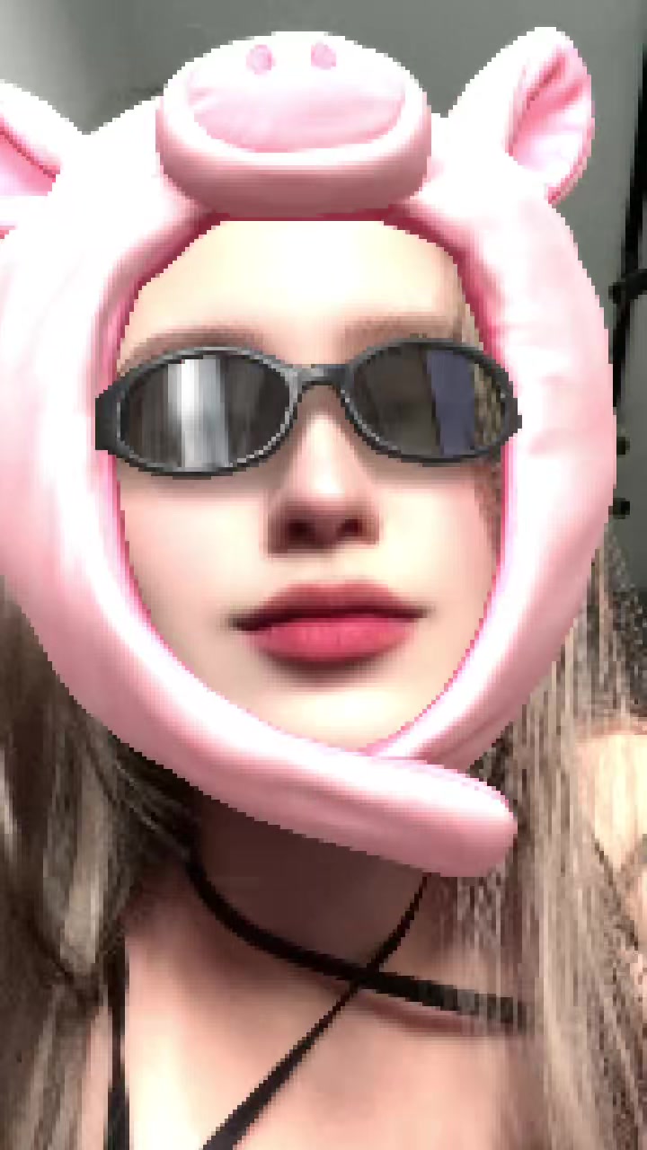 @Ля