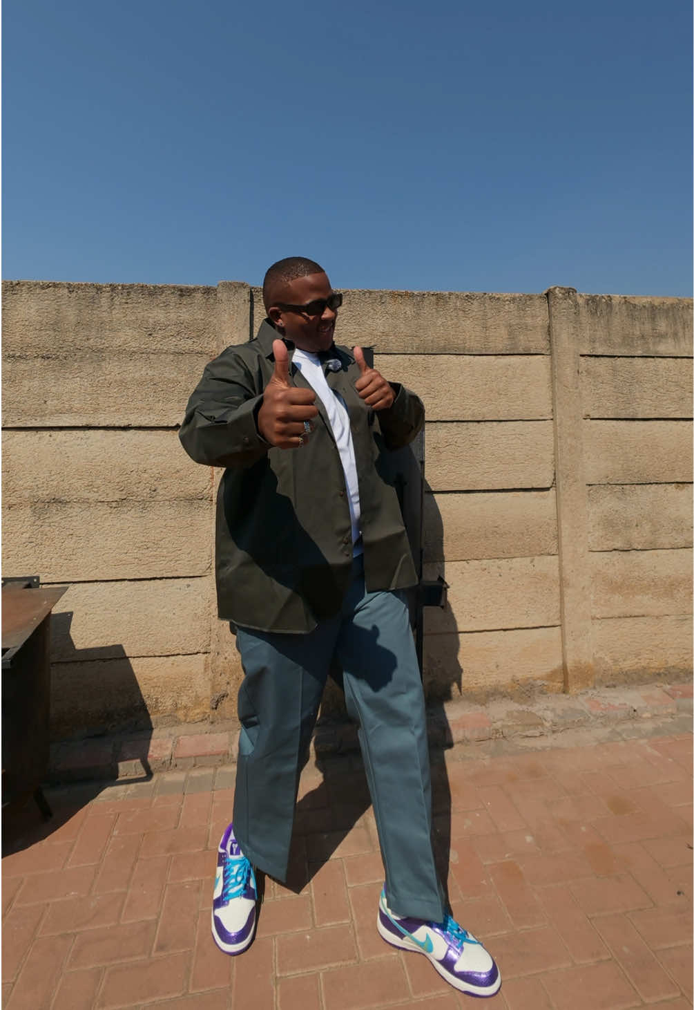 @Dali Monageng 🇿🇦