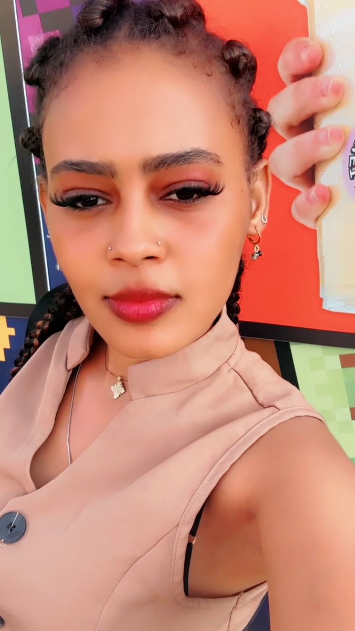 @Diana teklu ✝️🇪🇷💙