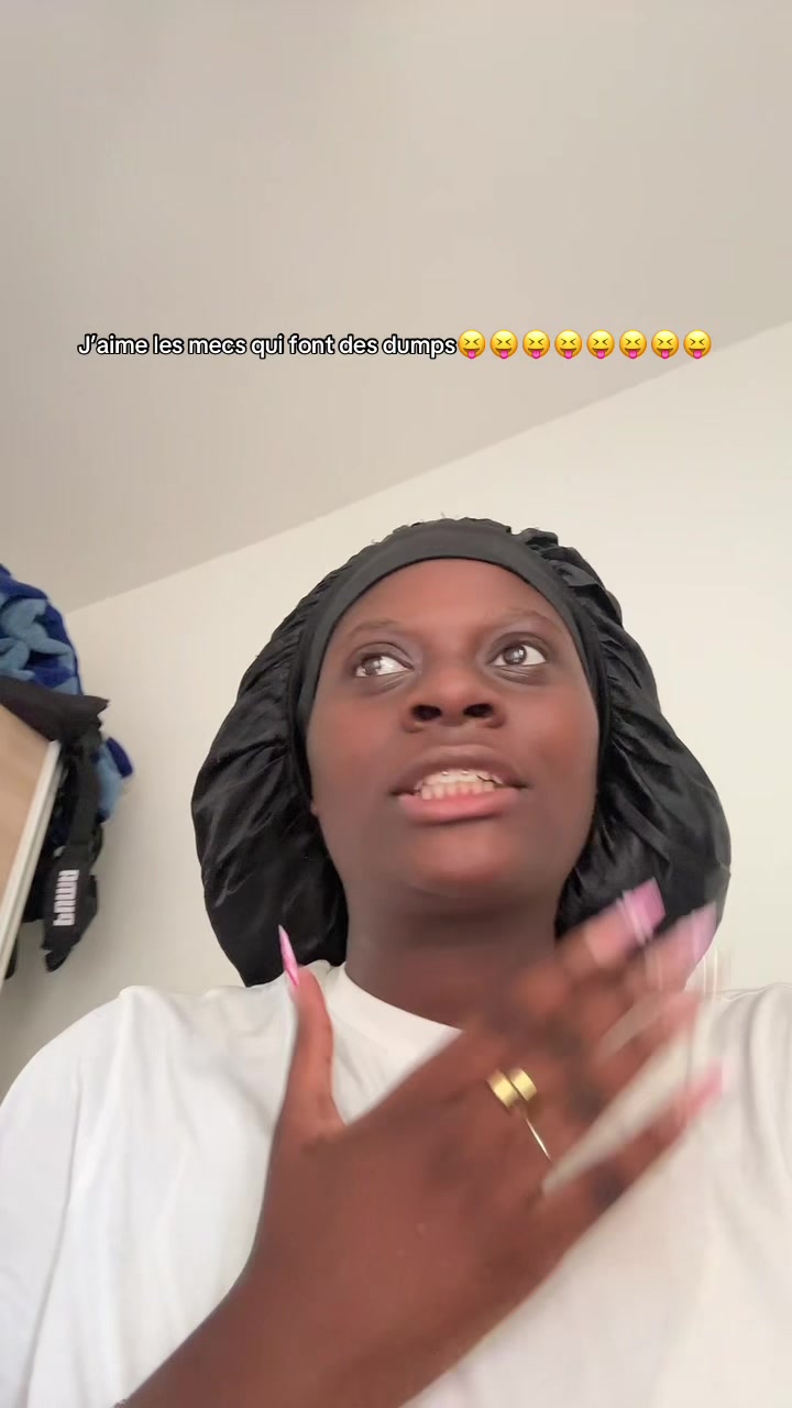 @𝐁𝐈𝐒𝐂𝐔𝐈𝐓𝟐𝐌𝐄𝐑🧜🏾&zwj;♀️
