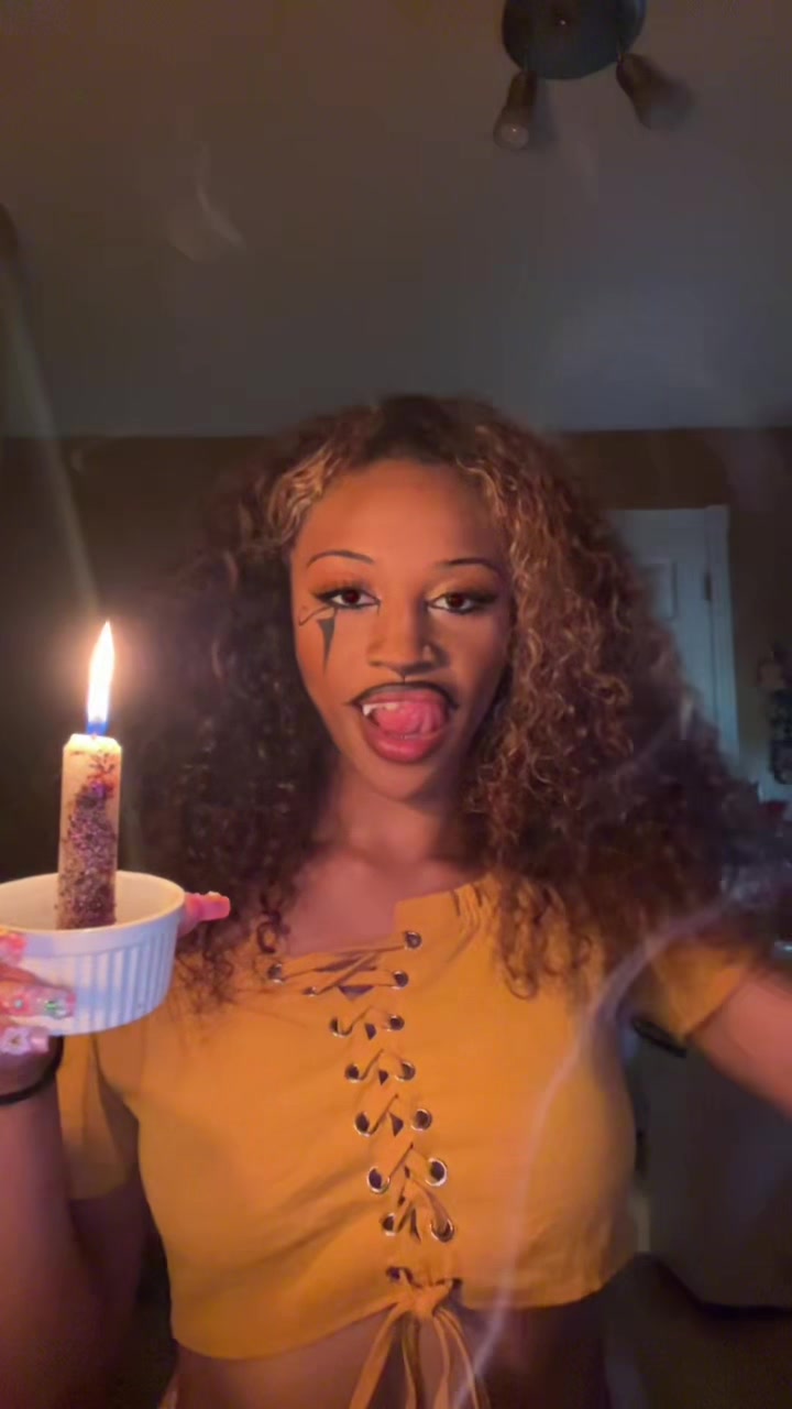 @𝓛𝓪 𝓑𝓪𝓻𝓸𝓷𝓷𝓮 👑 🔮
