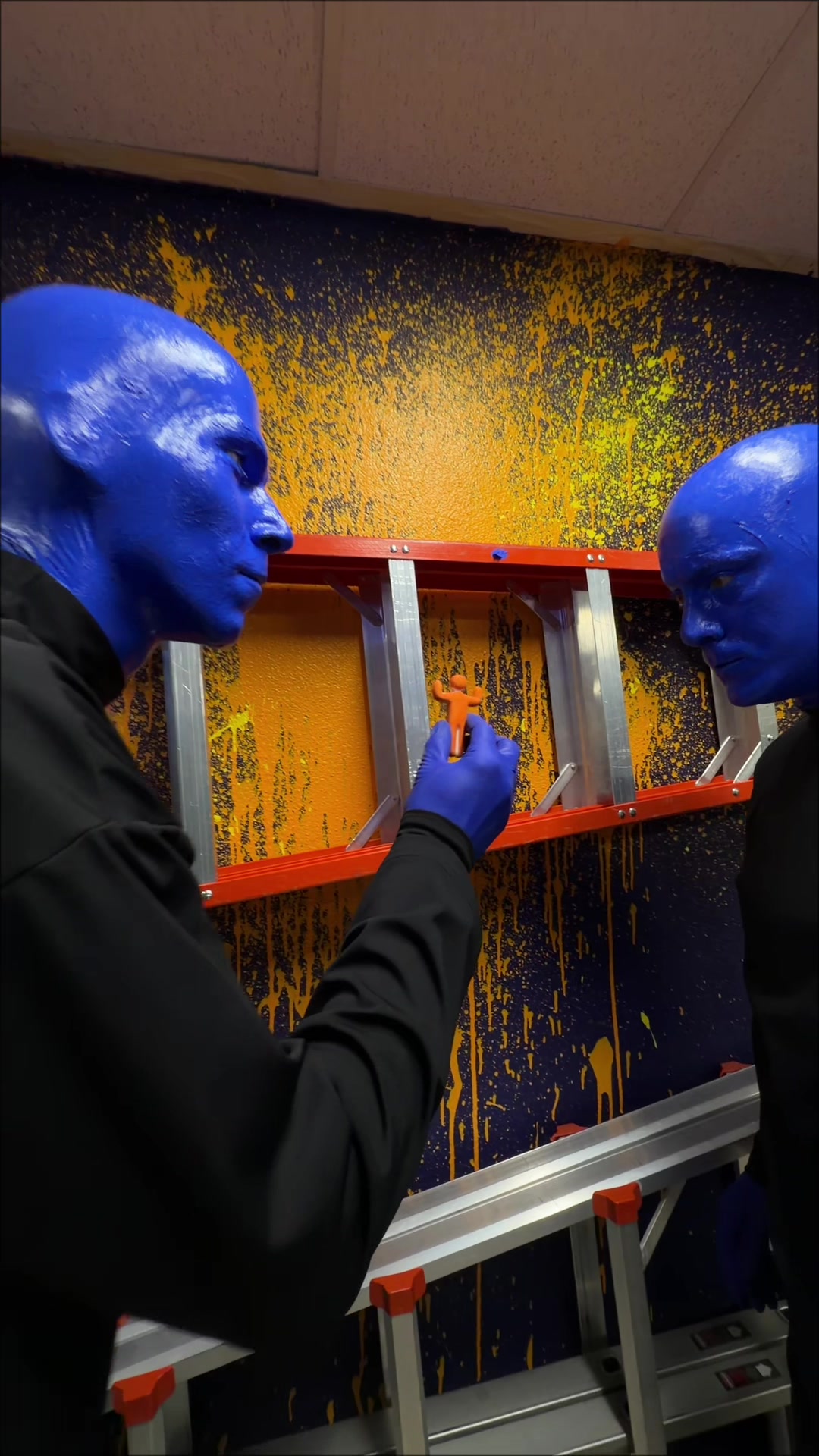 @Blue Man Group Official