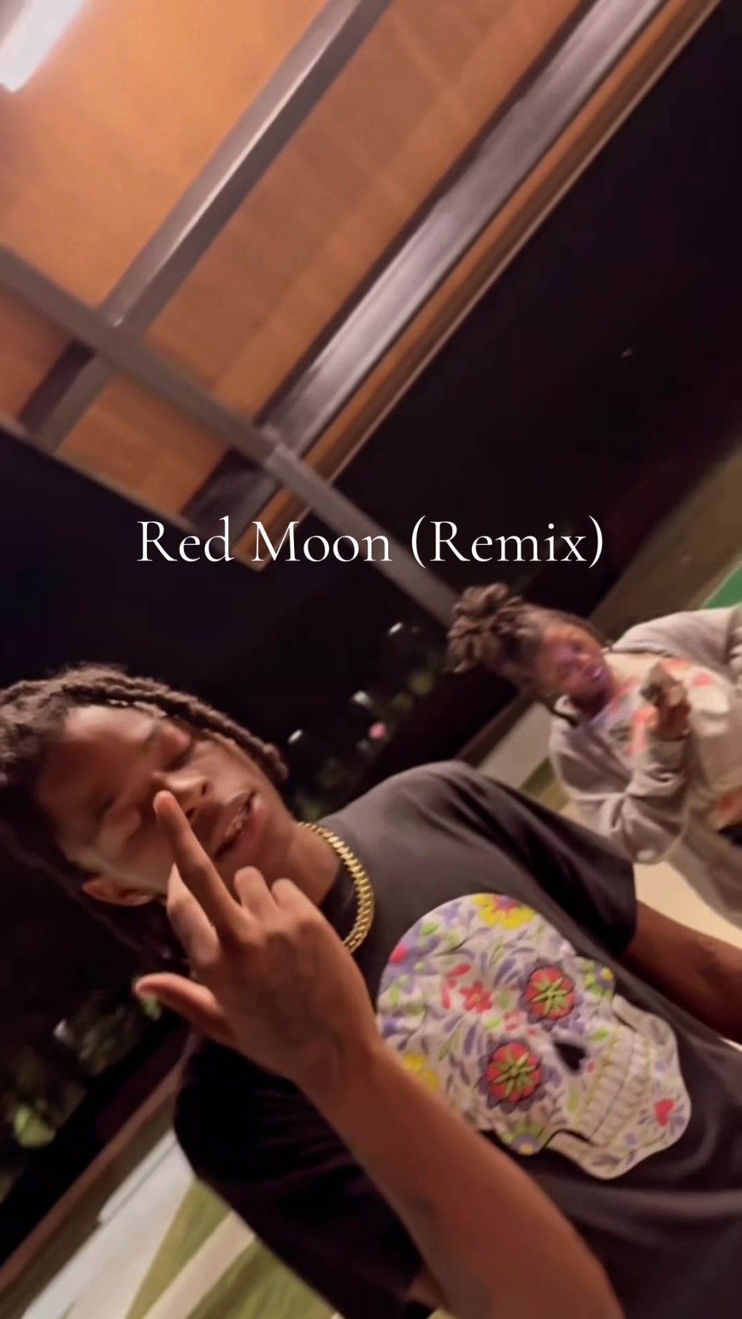 @MOON🌙