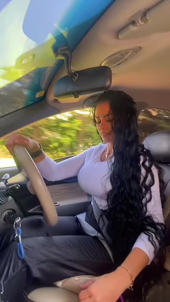 @KARLA ZAMORA