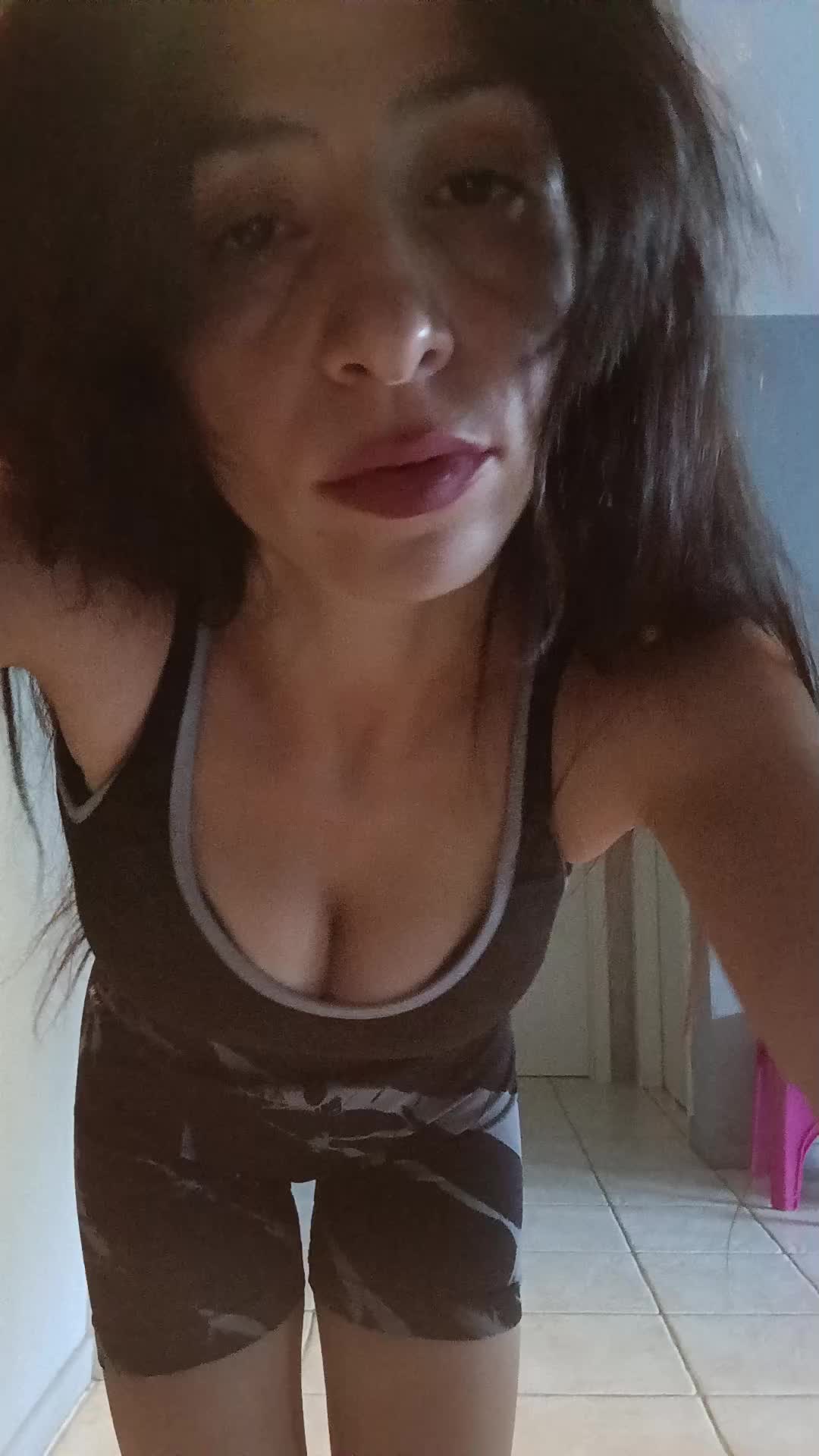 @🦂