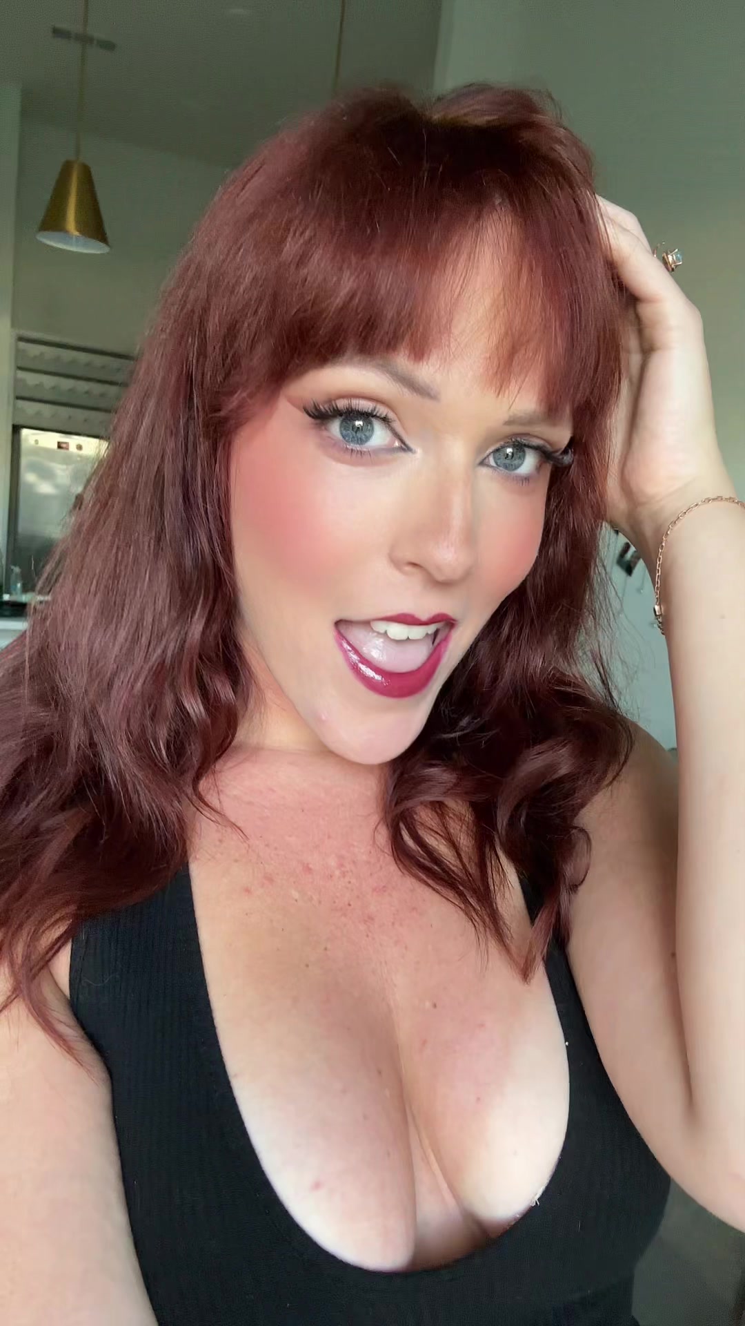 @Sarah| Makeup+ Flygirl💖✈️