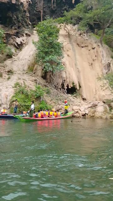 @နွေးထွေး