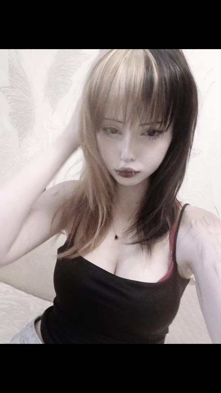 @Lirr1kaaq