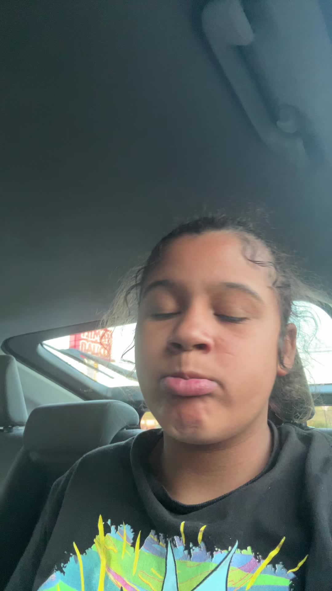 @👾