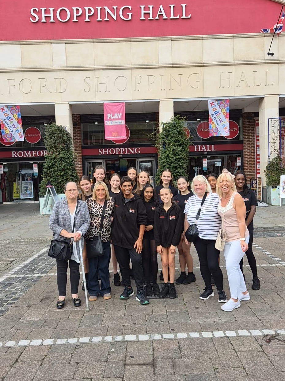 @Romford Shopping Hall